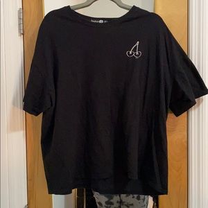 Black cherry t-shirt